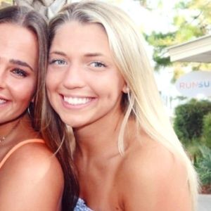 Meet your Posher, Taylor Kennedy